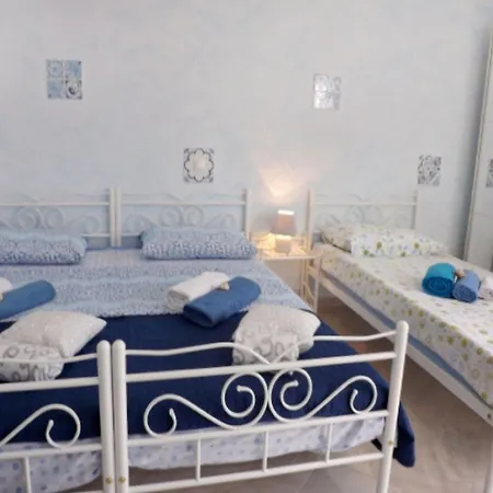 Studio-apartment In Der Naehe Des Zentrums Von * Umag