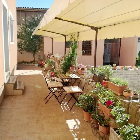 Apartment Studio-apartment In Der Naehe Des Zentrums Von